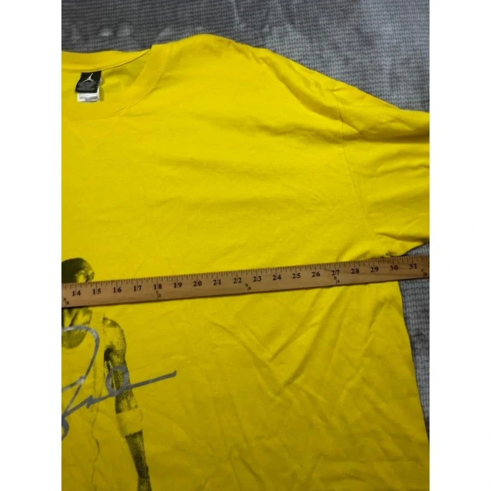 Vintage Jordan Brand Flight Michael Jordan T-Shirt Yellow Mens XXL Tee 90s‎